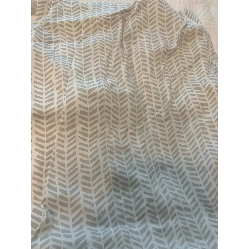 Pottery Barn Crib Sheets x4 (Elephants, Gray, Neutral)